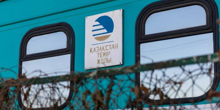 Как КТЖ поглощала поступления из Нацфонда?