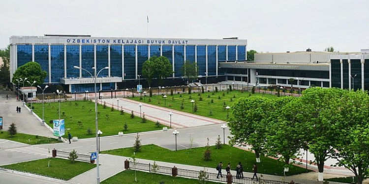 НАЗНАЧЕНИЯ НА МЕСТАХ: РЕГИОНАЛЬНЫЙ ВЕКТОР В КАДРОВОЙ ПОЛИТИКЕ УЗБЕКИСТАНА