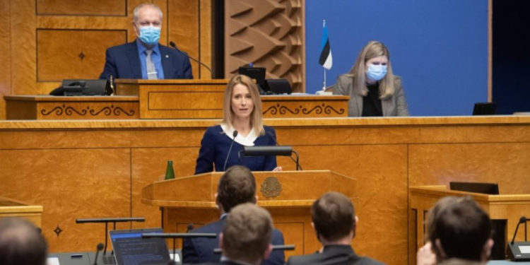 Эстонских русофобов покинули остатки здравого смысла