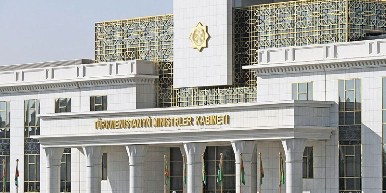 КАДРОВЫЕ ПЕРЕСТАНОВКИ В ТУРКМЕНИСТАНЕ: ОБНОВЛЕНИЕ КАБМИНА С АКЦЕНТОМ НА НЕФТЕГАЗОВЫЙ СЕКТОР