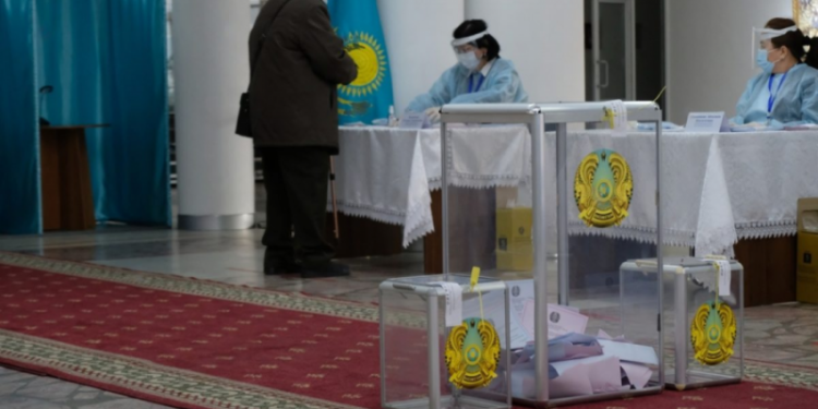 Альжан Исмагулов: Казахстан дрейфует в сторону мононационального государства (видео)