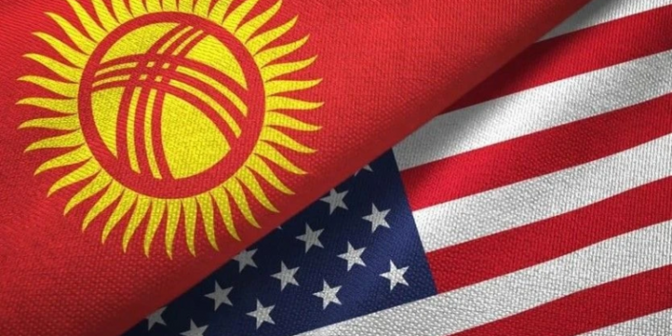 КИРГИЗИЯ ПЕРЕДУМАЛА ЗАКРЫВАТЬ АМЕРИКАНСКОЕ СМИ. ПОЧЕМУ?