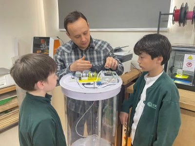 Вадим Цуриков, Kazspace: "Умная" розетка, система климат-контроля &ndash; уже через месяц обучения ученики создают реальные вещи