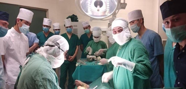 В Таджикистане растет спрос на услуги пластических хирургов