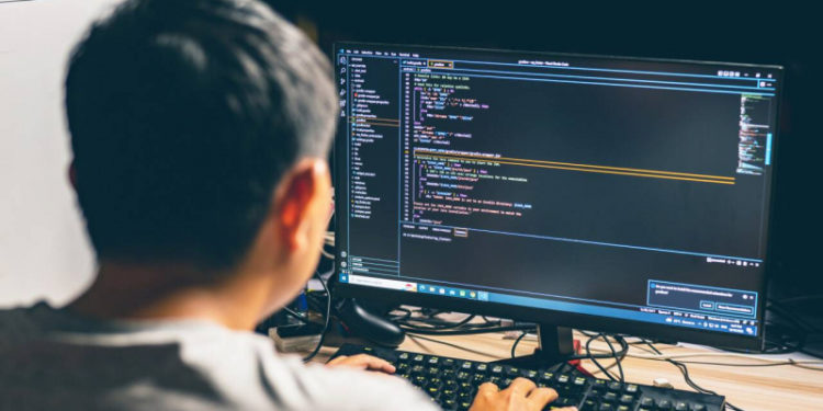 Алдияр Культуманов, программист, участник программы Tech Orda: В программировании важны дисциплина и цель