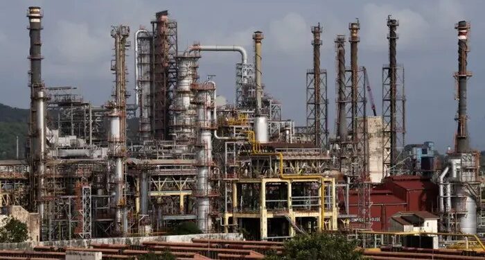 США сняли санкции с российской нефти из-за войны в Иране. Пока только для Индии и временно