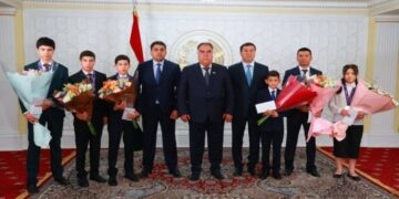Боксеры из Согдийской области завоевали четыре медали на чемпионате Азии