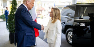 Дональд Трамп Мелони менен урушту: жаңжалдын чоо-жайы