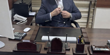 Местные власти, образование, медицина, Госкомзем, МВД. Какие сферы — в лидерах по коррупции в Таджикистане?