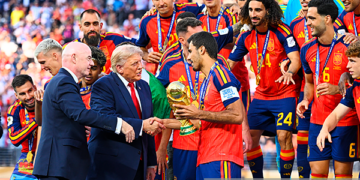 Незримым победителем чемпионата мира по футболу стал Китай
