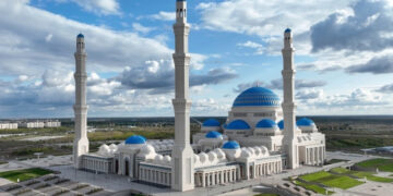 В Астане переименовали главную республиканскую мечеть