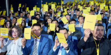 Выборы в Курултай: партии «Адилет» прочат лидерство в новом парламенте Казахстана