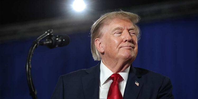 Трамп прокомментировал визит главы ЦРУ в Москву