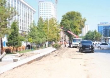 В Исфаре обновляют центр города и расширяют школы