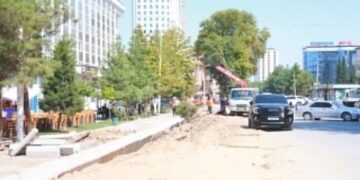 В Исфаре обновляют центр города и расширяют школы