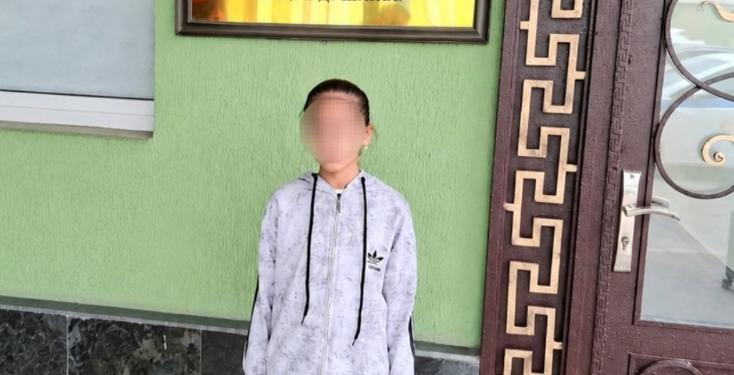 В Душанбе девочку, которая не ходила в школу и попрошайничала, изъяли из семьи