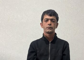 В Душанбе мужчина подменял банковские карты граждан и похищал деньги со счетов